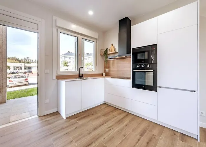 Апартаменты Camelia By White Tree Педрусо